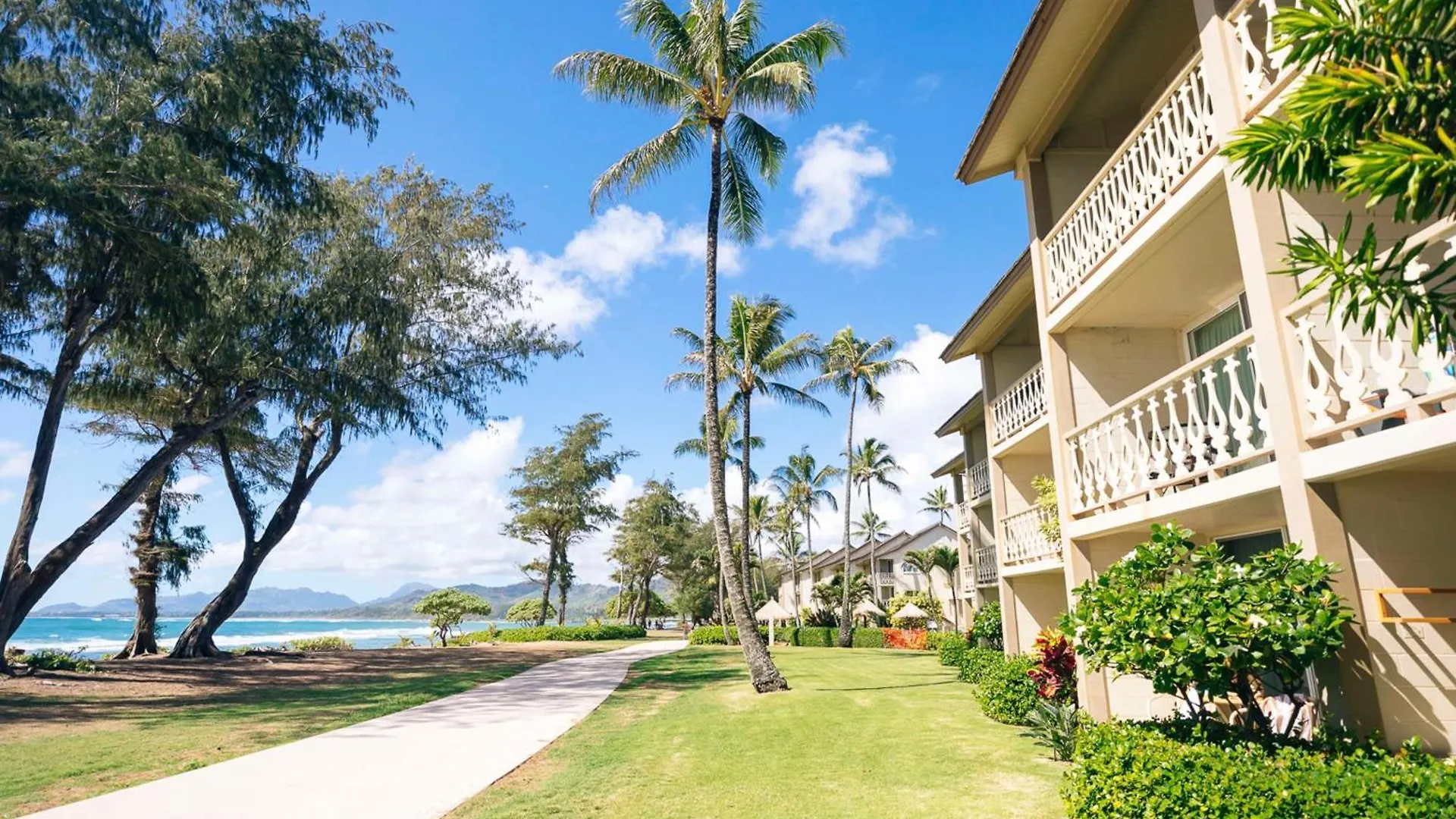Aston Islander On The Beach Kapa'a